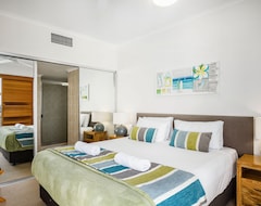 Hotel Rolling Surf Resort (Caloundra, Australia)