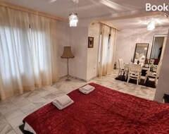 Koko talo/asunto Tsar Simeon, 2 Bedroom, Living Room And Fireplace (Slivnica, Bulgaria)