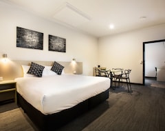 Khách sạn Nightcap at St Albans Hotel (Melbourne, Úc)