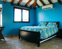 Entire House / Apartment Vista Del Mar, Beautiful 180 Degree Ocean View Property (Tonosí, Panama)