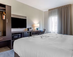 Khách sạn Sleep Inn & Suites (Crosby, Hoa Kỳ)
