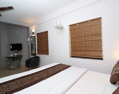 Hotel OYO 22591 SRJ Inn (Kolkata, India)