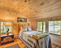 Hele huset/lejligheden Warm And Cozy Adirondacks Cabin On Otter Lake! (Forestport, USA)