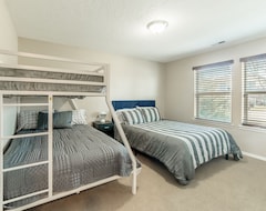 Casa/apartamento entero Cozy And Peaceful Home. Sleeps 12 , Rv Side Parking , Office Space , Sun Room (Star, EE. UU.)