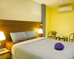 Hotel The Avail (Ayutthaya, Thailand)