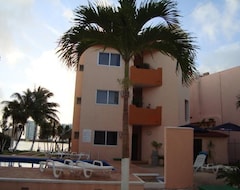 Khách sạn Hotel Grand Royal Lagoon (Cancun, Mexico)
