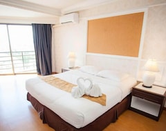 Hotelli First Pacific Hotel And Convention (Pattaya, Thaimaa)
