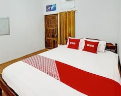 Hotel Oyo 92253 Nova Homestay (Pacitan, Indonesien)