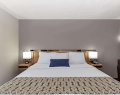 Khách sạn Microtel Inn & Suites By Wyndham Augusta/Riverwatch (Augusta, Hoa Kỳ)