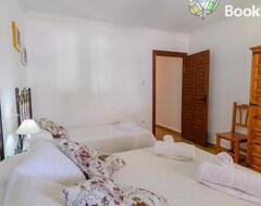 Cijela kuća/apartman Casa Patio De Los Naranjos Piscina Privada (Alcaucín, Španjolska)