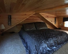 Hele huset/lejligheden Mountainside Cabin! Finnish Sauna, Views! (Tamworth, USA)