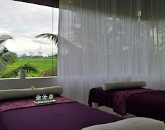 Otel Rouge Bali-Lounge Bar Villas&Spa (Ubud, Endonezya)