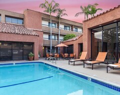 Khách sạn Best Western Plus Redondo Beach Inn (Redondo Beach, Hoa Kỳ)