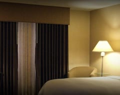 Khách sạn Hotel Ambassador Inn at Marquette (Milwaukee, Hoa Kỳ)