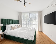 Hotelli Peppertree Apartments (Sale, Australia)