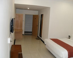 Khách sạn Hotel Centre Point (Mumbai, Ấn Độ)