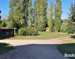 Koko talo/asunto Villa Avec Piscine Dans Un Cadre Idyllique 8 Personnes (Saint-Maur, Ranska)