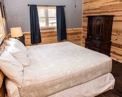 Tüm Ev/Apart Daire Blue Pine Suite Near Mt. Rushmore. Clean And Spacious 2 Bed/2bath Apartment (Keystone, ABD)
