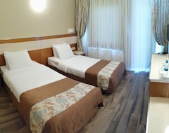 Khách sạn Iris Hotel (Çanakkale, Thổ Nhĩ Kỳ)