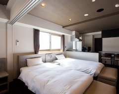 Inova Kanazawa Hotel Suite (Kanazawa, Japan)