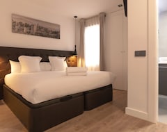 Hotel Woohoo Rooms Hortaleza (Madrid, Spain)