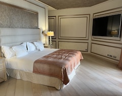 Otel Las Dunas Grand Luxury (Estepona, İspanya)