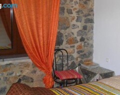 Hotel KSENONAS CHRUSOVITSI (Lachania, Greece)