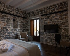 Manifest Boutique Hotel (Areopoli, Yunanistan)