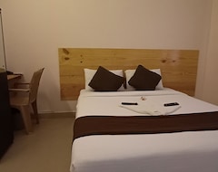 Khách sạn OYO 44601 Akthar Comforts (Bengaluru, Ấn Độ)