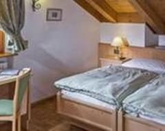 Khách sạn Hotel Piccolo Pocol (Cortina d'Ampezzo, Ý)