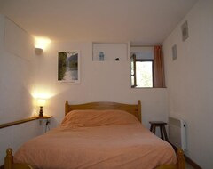 Cijela kuća/apartman House (Saint-Martin-de-Lansuscle, Francuska)