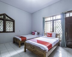 Khách sạn OYO 1859 Rancabali Residence (Bandung, Indonesia)