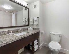 Hotel Comfort Suites Tulare (Tulare, USA)