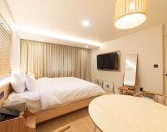 Khách sạn Hotel 2 Days And 1 Night Motel (Busan, Hàn Quốc)