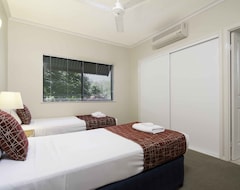 Khách sạn Bay Villas Resort (Port Douglas, Úc)