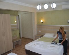 Khách sạn Mostar (Ayvalık, Thổ Nhĩ Kỳ)