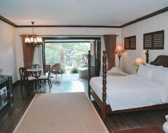 Hotel Espacio Verde Resort (Roxas City, Philippines)