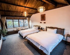 Hotel Lazy Tribe Inn (Lijiang, China)