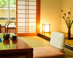 Ryokan Hanaya Bekkan (Misasa, Japón)