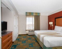 Khách sạn La Quinta Inn & Suites Denver Southwest Lakewood (Lakewood, Hoa Kỳ)