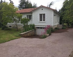 Toàn bộ căn nhà/căn hộ Gîte Du Parc - Chaunay (Chaunay, Pháp)