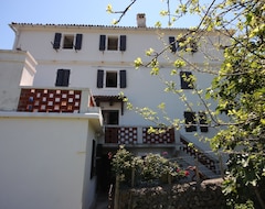 Toàn bộ căn nhà/căn hộ Apartment In Beli (cres), Capacity 2+2 (Beli, Croatia)
