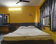 Khách sạn SPOT ON 43256 Hotel Anandha (Puducherry, Ấn Độ)