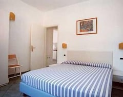 Khách sạn Residence Della Luna (Porto Azzurro, Ý)