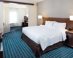 Hotel Fairfield Inn & Suites by Marriott Savannah Downtown/Historic District (Savannah, Sjedinjene Američke Države)