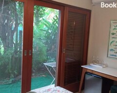 Bed & Breakfast Chez Tie Suite Azul (Ubatuba, Brazil)