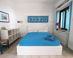 Hele huset/lejligheden Mini Apartments With Beach Access, Panoramic Sea View, Garden (Orosei, Italien)