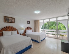 Maya Caribe Beach House By Faranda Hotel (Cancún, Mexico)