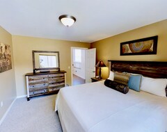 Koko talo/asunto 3 Bedroom 2 1/2 Bath Condo With Outdoor Heated Pool, Playground, Tennis Courts (Moab, Amerikan Yhdysvallat)