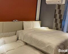 Anping Business Hotel (Anping District, Tayvan)